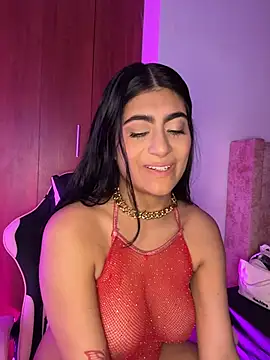 miakhalifaaa  online show from November 20, 8:30 pm