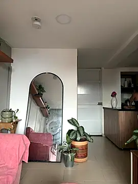 DakotaShelby online show from November 16, 8:36 pm