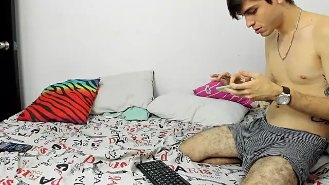 ashvsterry online show from March 13, 8:04 am