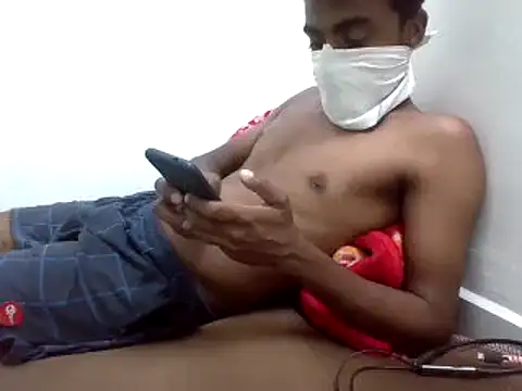 Snapshot of hot_dark_chocolate08 chatting on January 7, 4:27 pm hot dark chocolate08 online show from January 7, 4:27 pm