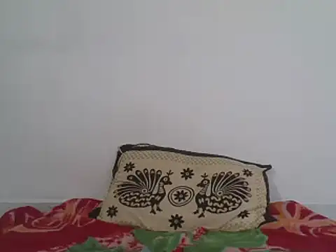 Snapshot of hot_dark_chocolate08 chatting on February 20, 7:01 am hot dark chocolate08 online show from February 20, 7:01 am