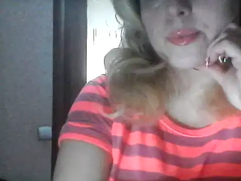 SweetCandy356 online show from March 4, 10:46 am