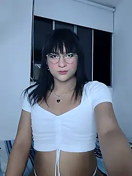 Kiitygirl online show from November 6, 2:01 am