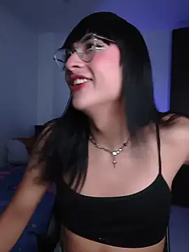 Kiitygirl online show from June 19, 12:15 am