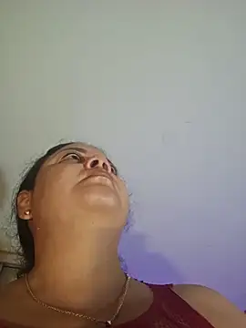 zandra milf  online show from June 17, 11:34 am
