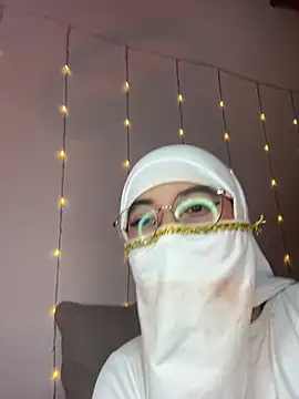 Maisa issa online show from March 3, 4:35 pm