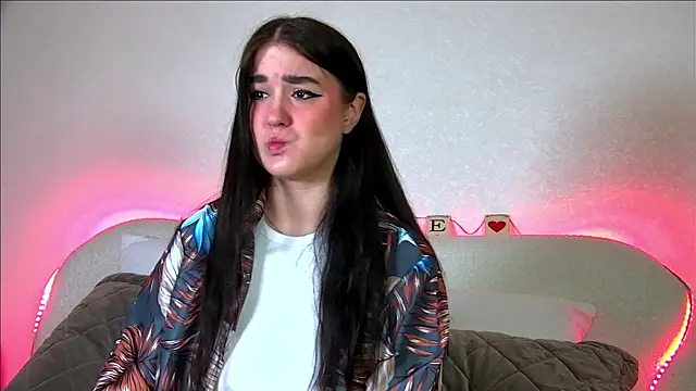 ChristinaMilton online show from February 15, 6:33 pm