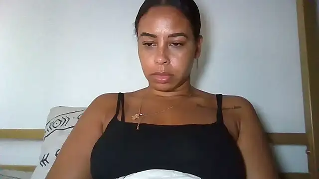 Snapshot of bigbootyjayda chatting on December 4, 9:29 am bigbootyjayda online show from December 4, 9:29 am