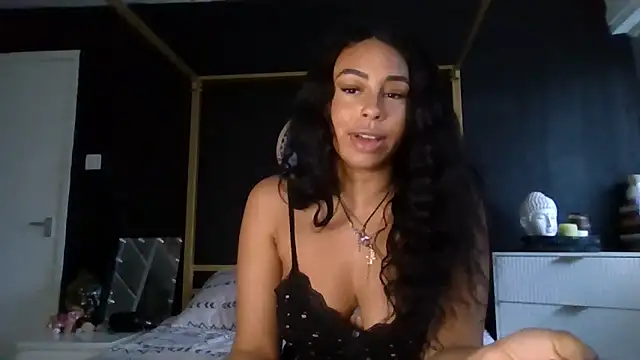 Snapshot of bigbootyjayda chatting on January 23, 10:54 am bigbootyjayda online show from January 23, 10:54 am