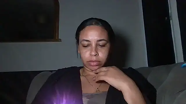 Snapshot of bigbootyjayda chatting on March 9, 9:14 pm bigbootyjayda online show from March 9, 9:14 pm