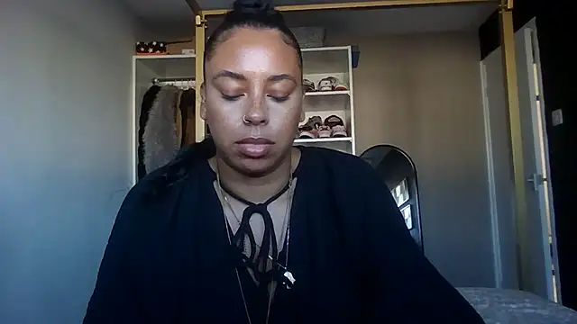 Snapshot of bigbootyjayda chatting on September 21, 4:52 pm bigbootyjayda online show from September 21, 4:52 pm