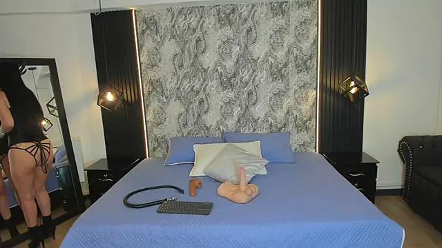 aura-baker online show from November 1, 4:25 am