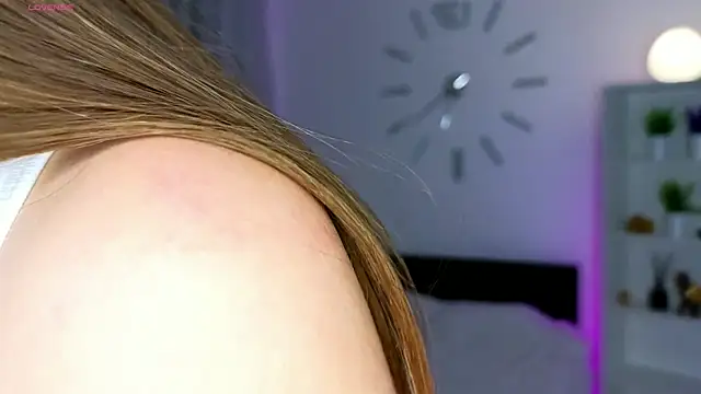 aryamirelle online show from December 12, 11:03 pm