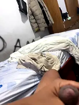 Snapshot of morenoroludo777 chatting on September 10, 9:20 am morenoroludo777 online show from September 10, 9:20 am