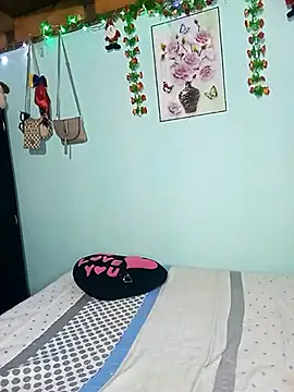 ELISA 90 online show from December 29, 1:56 am