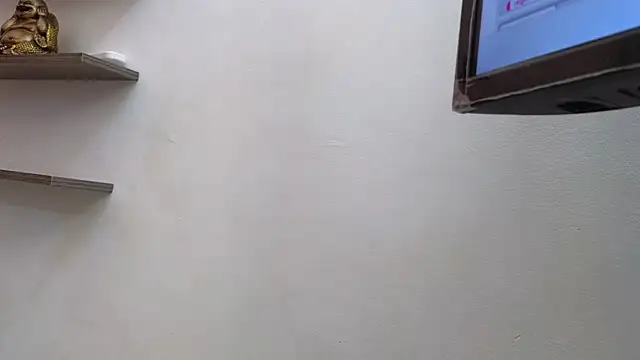 Snapshot of JESSYCORTES chatting on March 2, 5:04 pm JESSYCORTES online show from March 2, 5:04 pm