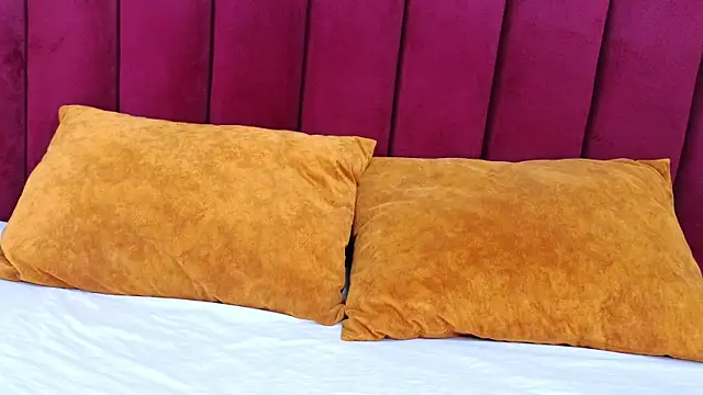 Snapshot of JESSYCORTES chatting on March 13, 2:01 pm JESSYCORTES online show from March 13, 2:01 pm