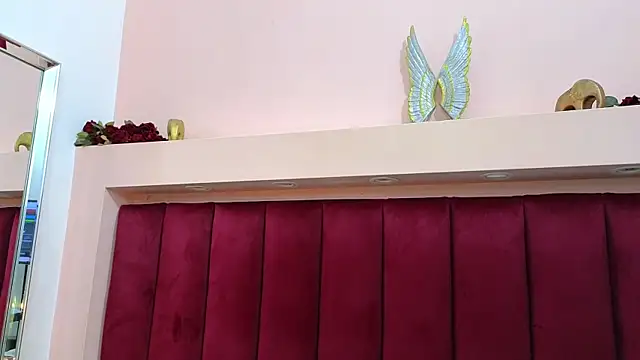 Snapshot of JESSYCORTES chatting on March 14, 1:13 pm JESSYCORTES online show from March 14, 1:13 pm