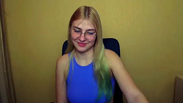 Snapshot of Luna_Lush_ chatting on January 31, 11:35 am Luna Lush online show from January 31, 11:35 am