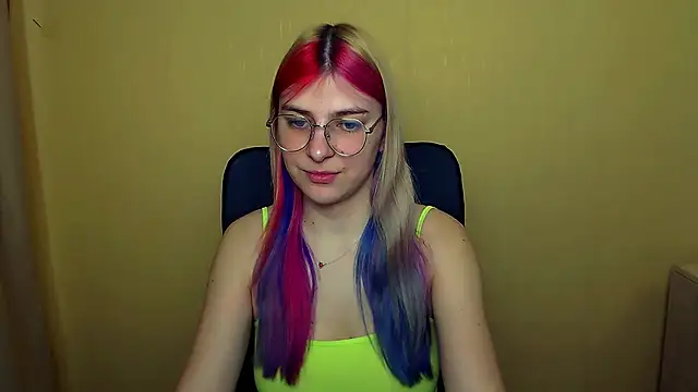 Snapshot of Luna_Lush_ chatting on March 11, 8:20 am Luna Lush online show from March 11, 8:20 am