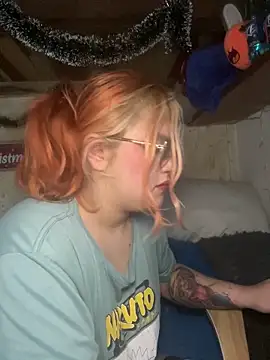 SophiaWeestt99 online show from January 7, 3:31 am