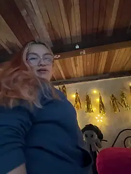 SophiaWeestt99 online show from May 13, 2:31 am