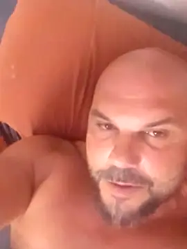 Snapshot of Javierchico chatting on July 13, 5:54 am Javierchico online show from July 13, 5:54 am