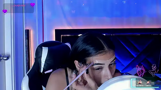 Snapshot of ZaraLim chatting on November 30, 9:41 pm ZaraLim online show from November 30, 9:41 pm