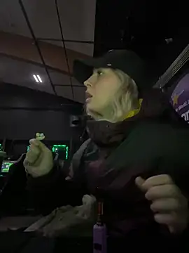 M1ssyk1ssy online show from January 4, 12:05 am