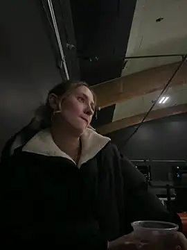 M1ssyk1ssy online show from February 2, 7:25 pm