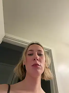 M1ssyk1ssy online show from July 3, 10:49 pm