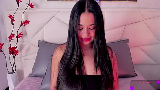 Snapshot of Aitana98_ chatting on December 24, 3:27 am Aitana98 online show from December 24, 3:27 am