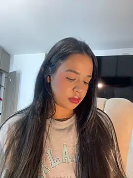 Snapshot of Aitana98_ chatting on September 14, 2:22 am Aitana98 online show from September 14, 2:22 am