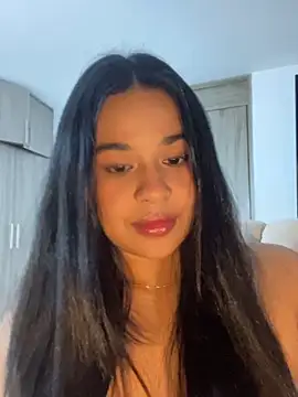 Snapshot of Aitana98_ chatting on October 18, 1:52 am Aitana98 online show from October 18, 1:52 am