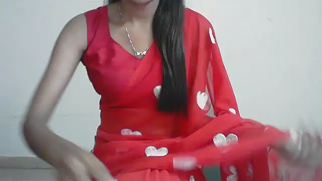 Snapshot of collage_hoty chatting on February 21, 4:37 pm collage hoty online show from February 21, 4:37 pm