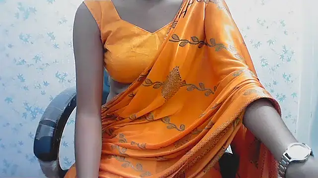 Snapshot of collage_hoty chatting on April 25, 4:15 am collage hoty online show from April 25, 4:15 am