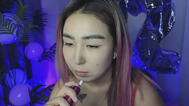 Snapshot of Deiri_Delightful chatting on December 13, 12:17 pm Deiri Delightful online show from December 13, 12:17 pm