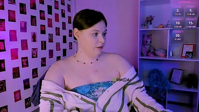 nikole kitt online show from June 29, 6:41 pm