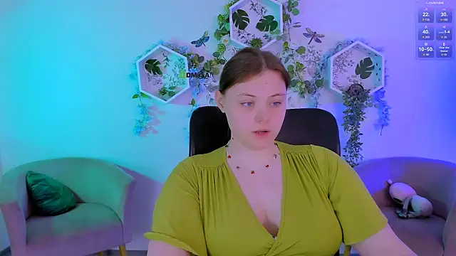 nikole kitt online show from July 30, 6:51 pm