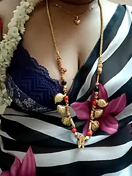 Snapshot of gaurika18 chatting on February 24, 2:48 pm gaurika18 online show from February 24, 2:48 pm