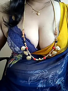 Snapshot of gaurika18 chatting on February 28, 3:48 am gaurika18 online show from February 28, 3:48 am