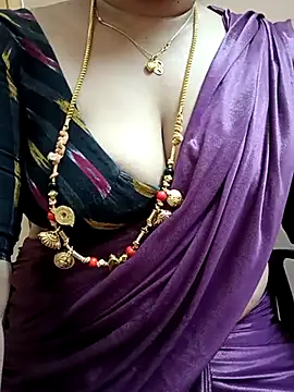 Snapshot of gaurika18 chatting on March 1, 2:02 pm gaurika18 online show from March 1, 2:02 pm