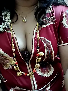 Snapshot of gaurika18 chatting on March 5, 12:05 am gaurika18 online show from March 5, 12:05 am