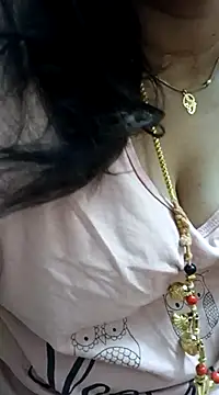 Snapshot of gaurika18 chatting on March 9, 11:46 pm gaurika18 online show from March 9, 11:46 pm