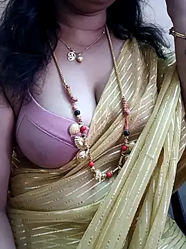 Snapshot of gaurika18 chatting on March 14, 5:59 am gaurika18 online show from March 14, 5:59 am