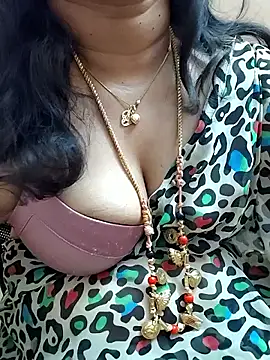 Snapshot of gaurika18 chatting on March 16, 11:25 pm gaurika18 online show from March 16, 11:25 pm