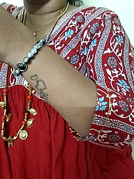 Snapshot of gaurika18 chatting on September 21, 8:05 am gaurika18 online show from September 21, 8:05 am