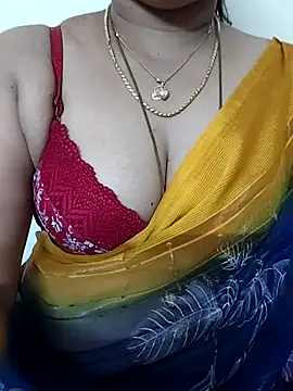 Snapshot of gaurika18 chatting on September 27, 6:40 am gaurika18 online show from September 27, 6:40 am