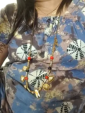 Snapshot of gaurika18 chatting on October 31, 1:56 pm gaurika18 online show from October 31, 1:56 pm