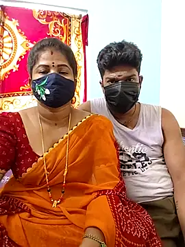 Snapshot of gaurika18 chatting on July 8, 5:45 am gaurika18 online show from July 8, 5:45 am